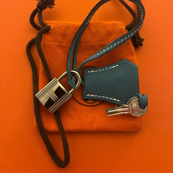 HERMES Birkin Bag 40 Togo Leather - Picture 5 of 9